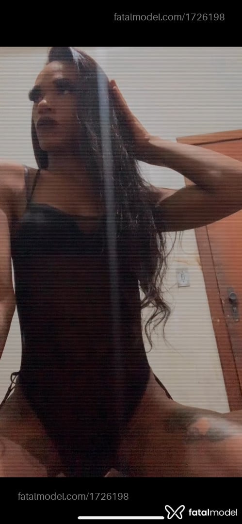 Acompanhante mulher trans ruiva (o) de olhos pretos em Barbacena - Mylla Ayara