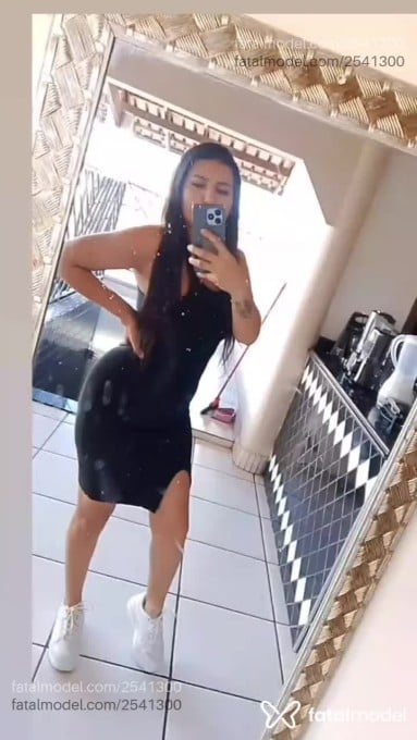 Acompanhante mulher morena (o) de olhos castanhos em Janaúba Acompanhante mulher morena (o) de olhos castanhos em Janaúba - Prycila