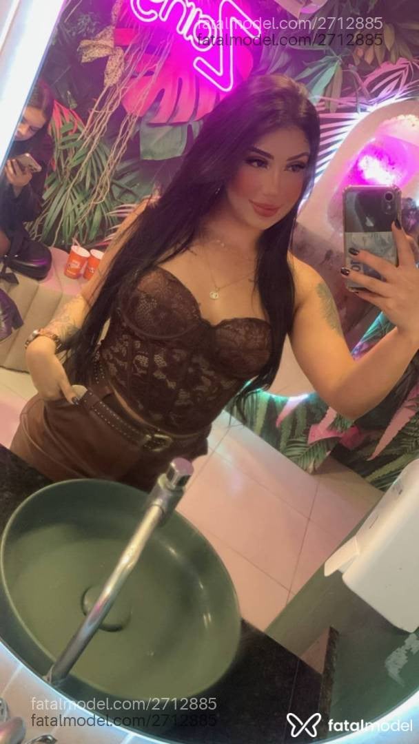 Acompanhante mulher morena (o) de olhos castanhos em Santiago - Amanda