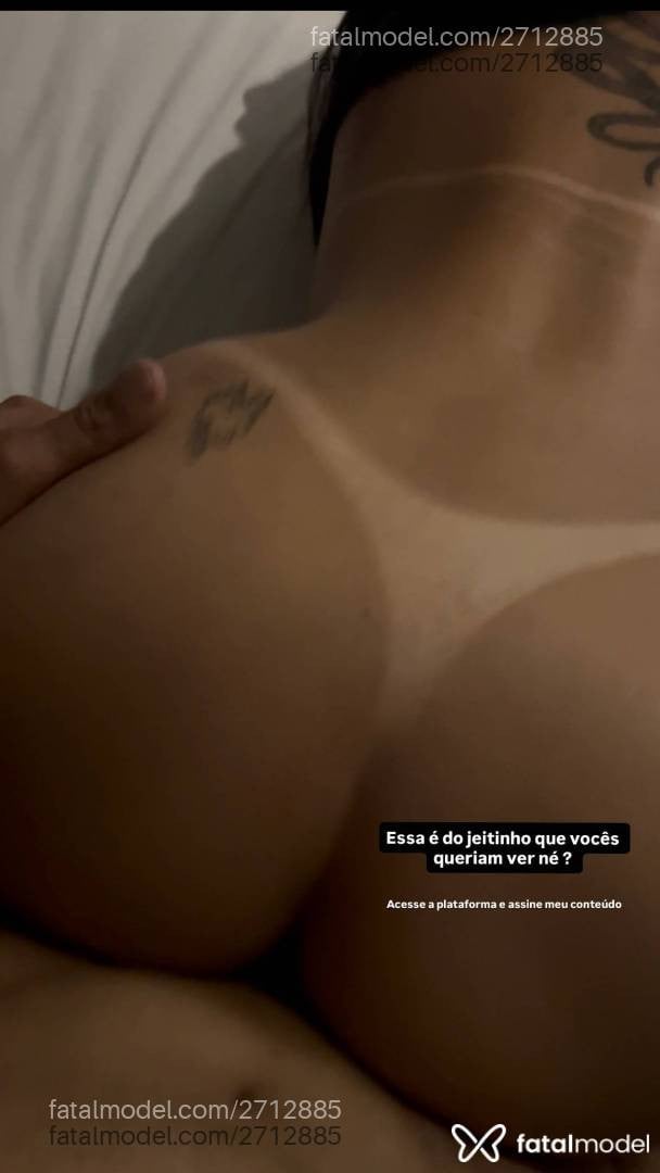 Acompanhante mulher morena (o) de olhos castanhos - Amanda