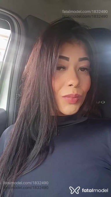 Acompanhante mulher morena (o) de olhos castanhos em Curitiba Acompanhante mulher morena (o) de olhos castanhos em Curitiba - Morena