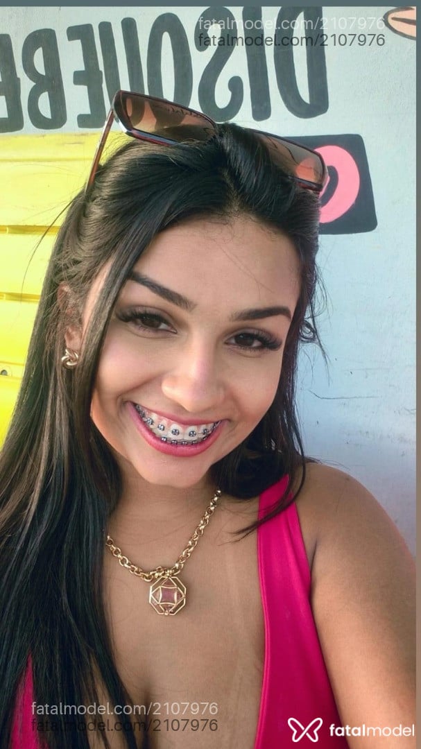 Acompanhante mulher morena (o) de olhos pretos em Alta Floresta - Mariane Moreira