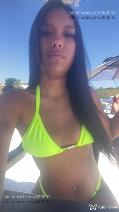 Acompanhante mulher morena (o) de olhos pretos em Ipatinga Acompanhante mulher morena (o) de olhos pretos em Ipatinga - Athena