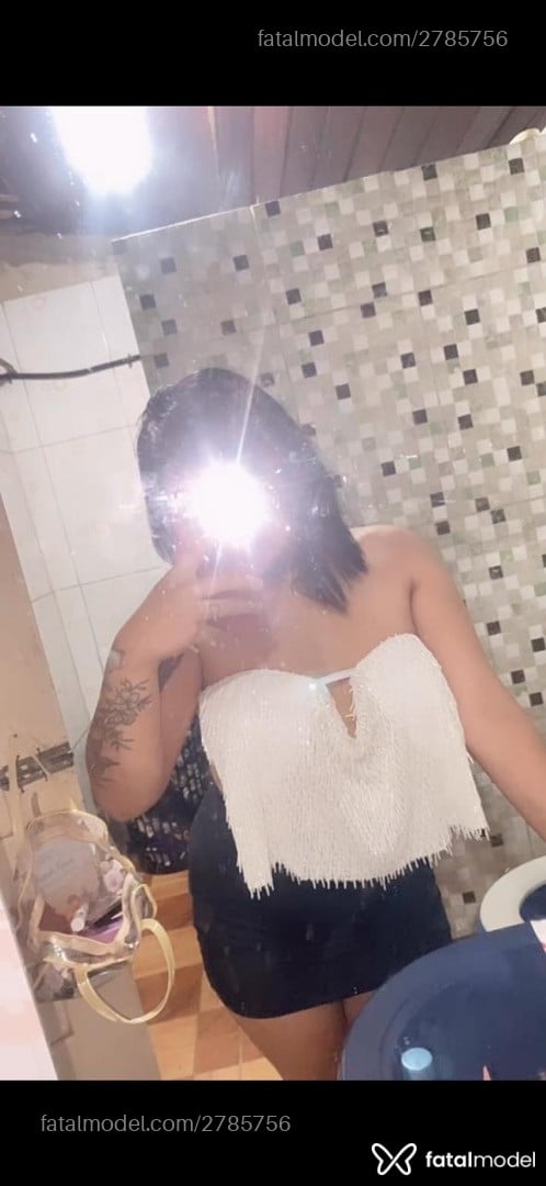 Acompanhante mulher ruiva (o) de olhos castanhos em Novo Progresso - Maia Flores