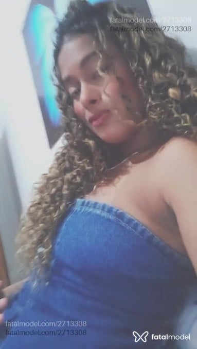 Acompanhante mulher morena (o) de olhos castanhos em São José dos Campos Acompanhante mulher morena (o) de olhos castanhos em São José dos Campos - Livia Barreto
