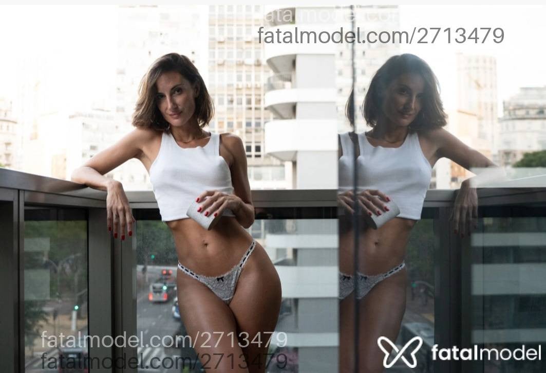 Acompanhante mulher com cabelo castanho de olhos castanhos em Virtual - Deb Bellavita