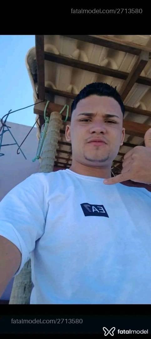 Acompanhante homem sem cabelo de olhos pretos em Rio de Janeiro - Gabriel