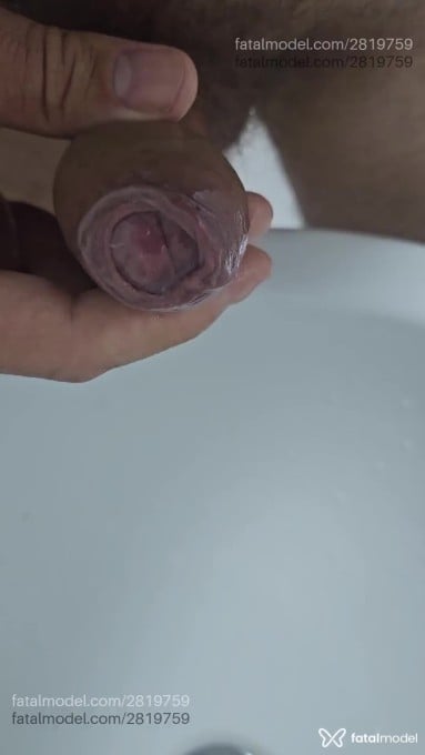 Acompanhante homem com cabelo castanho de olhos verdes - Vinicius Acompanhante homem com cabelo castanho de olhos verdes - Vinicius