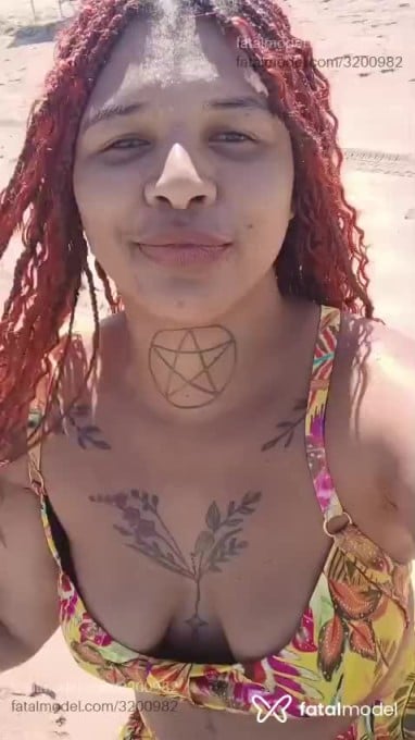 Acompanhante mulher ruiva (o) de olhos mel em Guaratuba - Gabriela Miranda