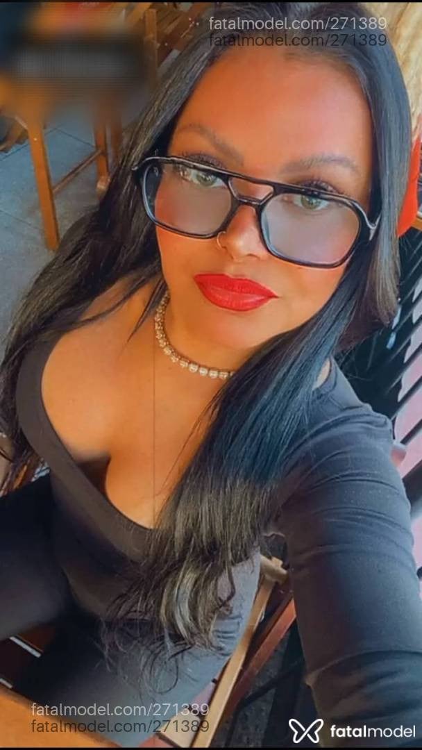 Acompanhante mulher morena (o) de olhos verdes em São José - Dani ventura