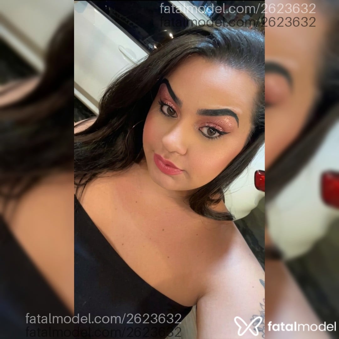 Acompanhante mulher trans morena (o) de olhos castanhos em Brasília - Monique Evellyn