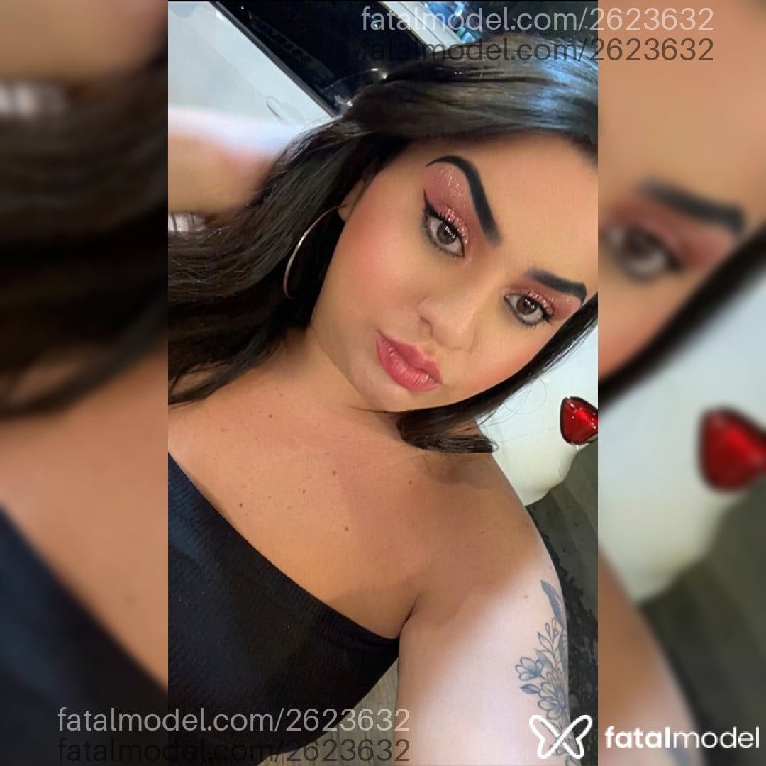 Acompanhante mulher trans morena (o) de olhos castanhos em Brasília - Monique Evellyn