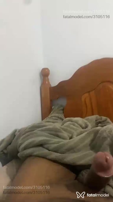 Acompanhante homem morena (o) de olhos pretos em Cáceres - Cleiton