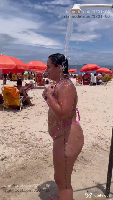 Acompanhante mulher morena (o) de olhos castanhos em São Paulo - Borges