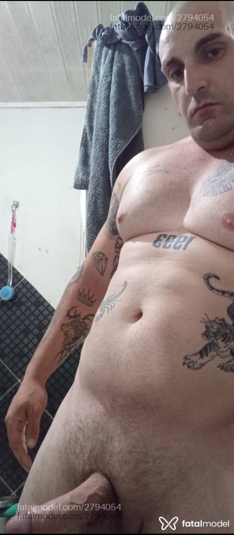 Acompanhante homem morena (o) de olhos verdes - Leonardo