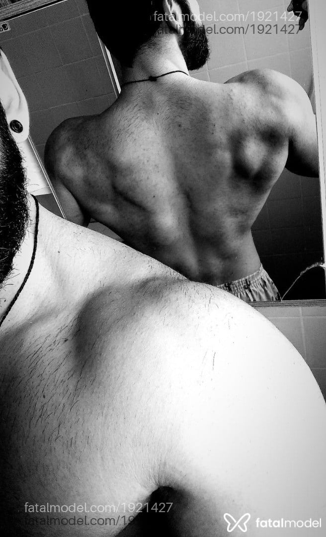 Acompanhante homem morena (o) de olhos castanhos em São Paulo - Mauricio