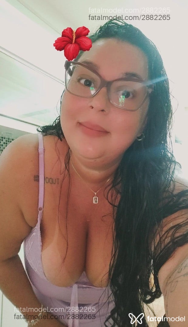 Acompanhante mulher morena (o) de olhos pretos em Duque de Caxias - Savahna