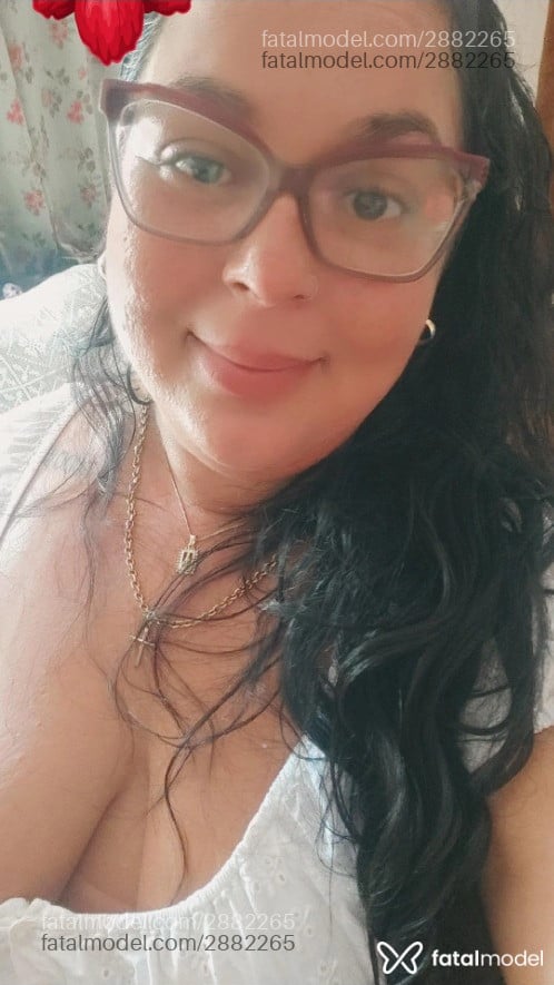 Acompanhante mulher morena (o) de olhos pretos em Duque de Caxias - Savahna