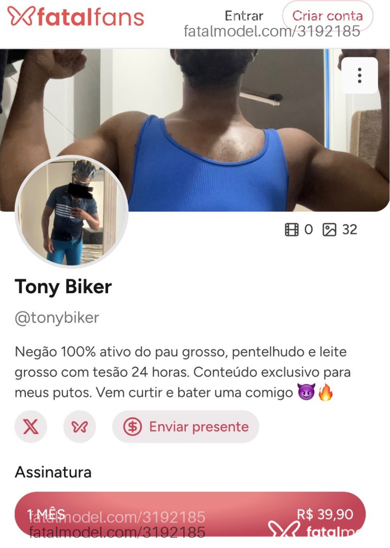 Acompanhante homem morena (o) de olhos pretos em Virtual Acompanhante homem morena (o) de olhos pretos em Virtual - Tony Biker