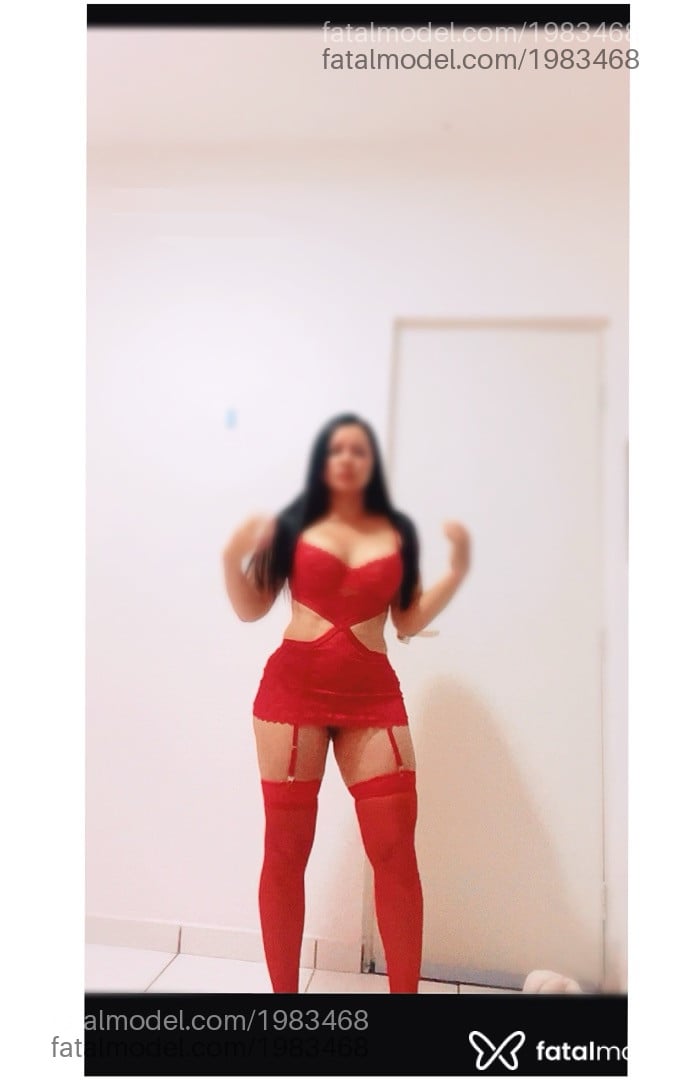 Acompanhante mulher morena (o) de olhos castanhos em Corumbá - ísis