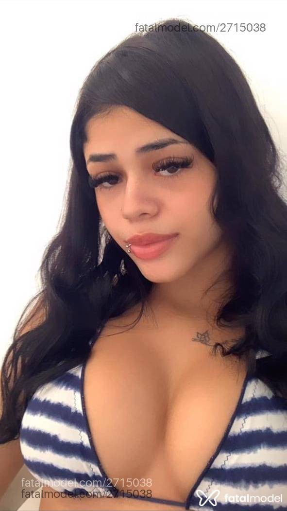 Acompanhante mulher morena (o) de olhos castanhos - Livia Braga
