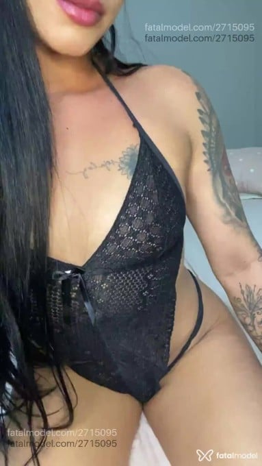 Acompanhante mulher morena (o) de olhos pretos em Ribeirão Preto - Hayira Sofia