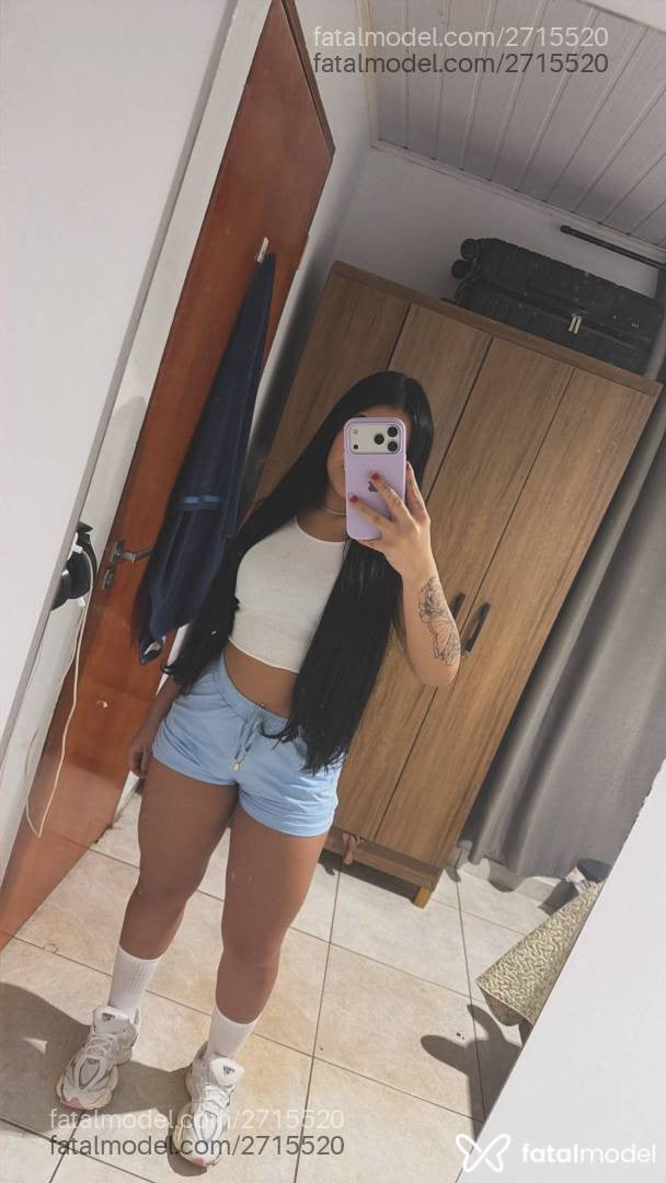 Acompanhante mulher morena (o) de olhos castanhos - Yasmin Brandão