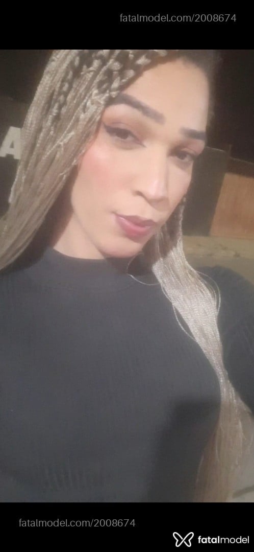 Acompanhante mulher trans morena (o) de olhos castanhos em Vitória da Conquista Acompanhante mulher trans morena (o) de olhos castanhos em Vitória da Conquista - Roberta