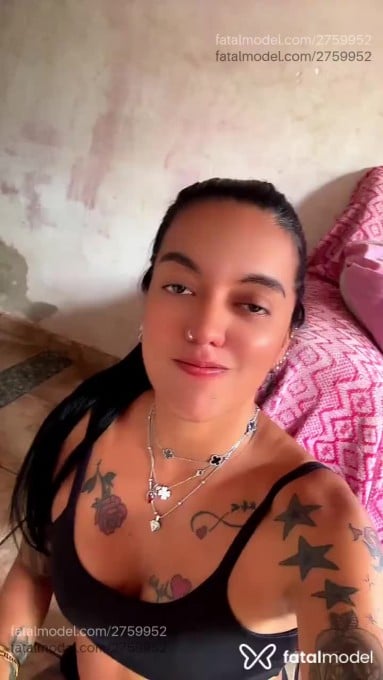 Acompanhante mulher morena (o) de olhos castanhos em Macaé - Fernanda