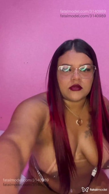 Acompanhante mulher ruiva (o) de olhos castanhos em Porto Velho - Uvinha