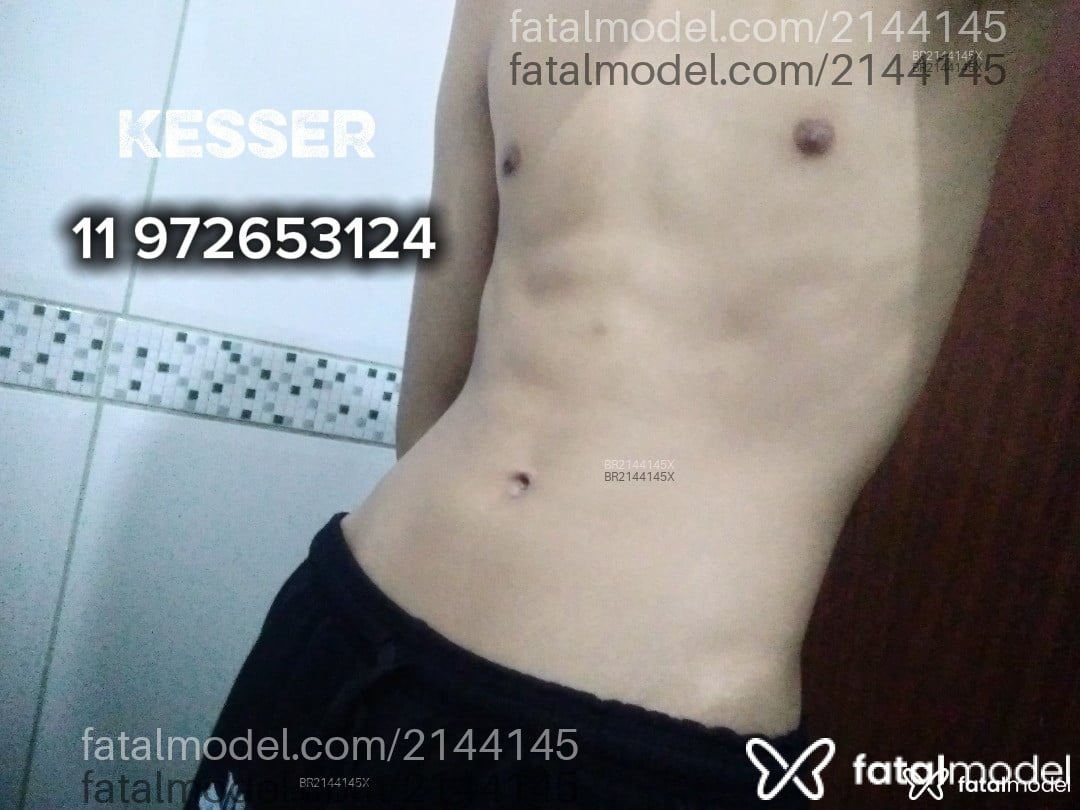 Acompanhante homem morena (o) de olhos castanhos em São Paulo Acompanhante homem morena (o) de olhos castanhos em São Paulo - Kesser