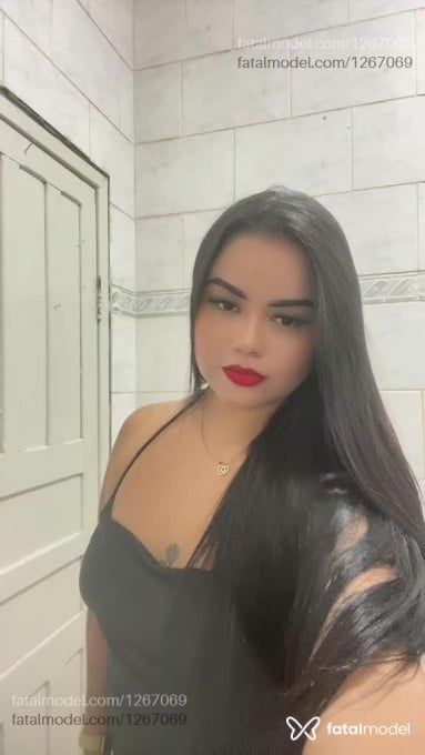 Acompanhante mulher morena (o) de olhos castanhos em Uruará - Barreto