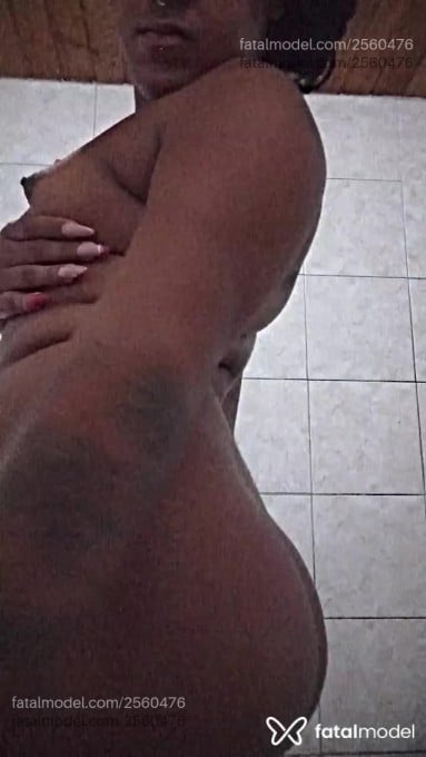Acompanhante mulher trans morena (o) de olhos pretos em Salvador - Louhanny