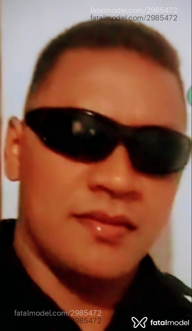 Acompanhante homem morena (o) de olhos castanhos em Virtual - Gledson