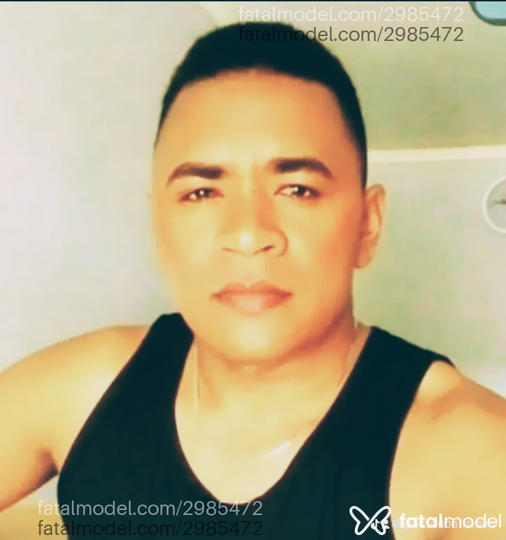 Acompanhante homem morena (o) de olhos castanhos em Virtual - Gledson