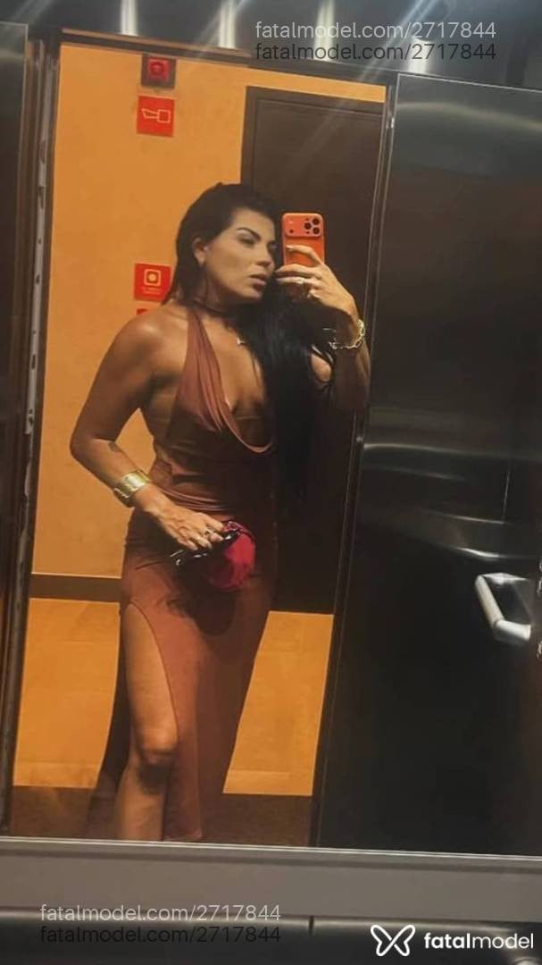 Acompanhante mulher morena (o) de olhos castanhos em Conselheiro Lafaiete - Ana Clara