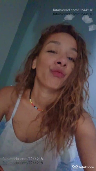 Acompanhante mulher ruiva (o) de olhos castanhos em Rio das Ostras - Luna Couto