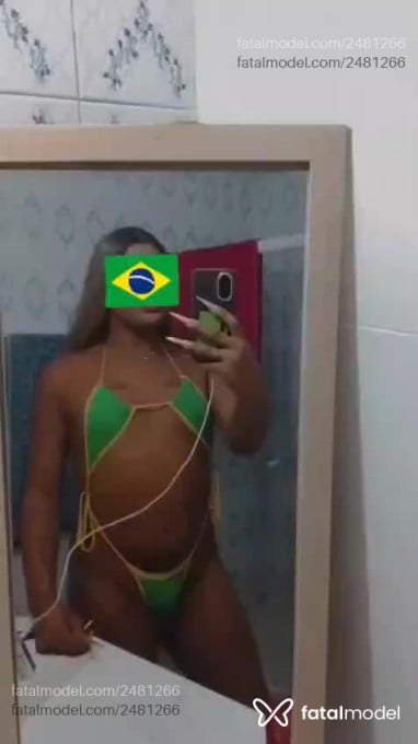 Acompanhante mulher trans loira (o) de olhos castanhos - Aryanne Goulart Acompanhante mulher trans loira (o) de olhos castanhos - Aryanne Goulart