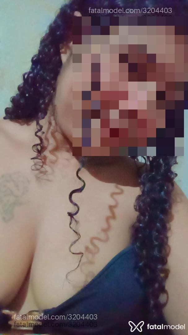 Acompanhante mulher morena (o) de olhos pretos em Virtual Acompanhante mulher morena (o) de olhos pretos em Virtual - Carolzinha