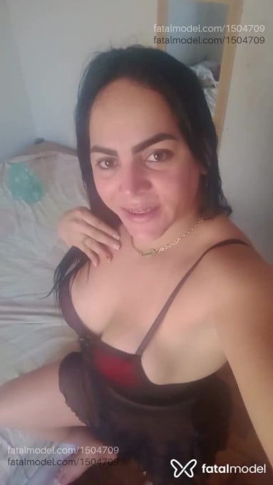 Acompanhante mulher trans morena (o) de olhos castanhos em Três Lagoas - Rafaela