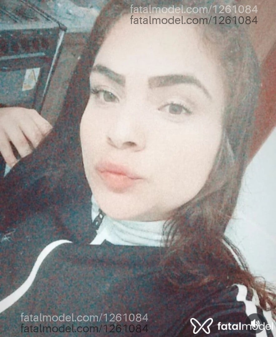 Acompanhante mulher morena (o) de olhos verdes em Alvorada - Jade
