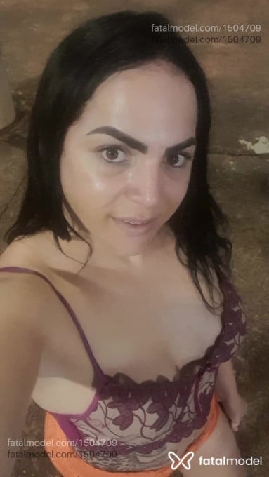 Acompanhante mulher trans morena (o) de olhos castanhos em Três Lagoas - Rafaela
