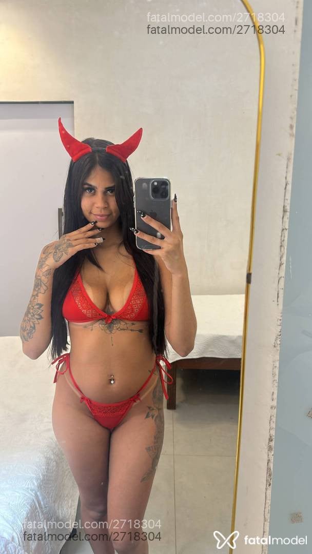 Acompanhante mulher morena (o) de olhos mel - Kathellyn Lofiego