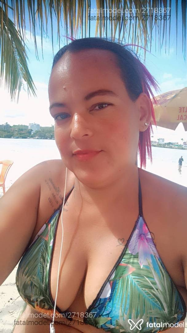 Acompanhante mulher ruiva (o) de olhos castanhos em Virtual Acompanhante mulher ruiva (o) de olhos castanhos em Virtual - Bia