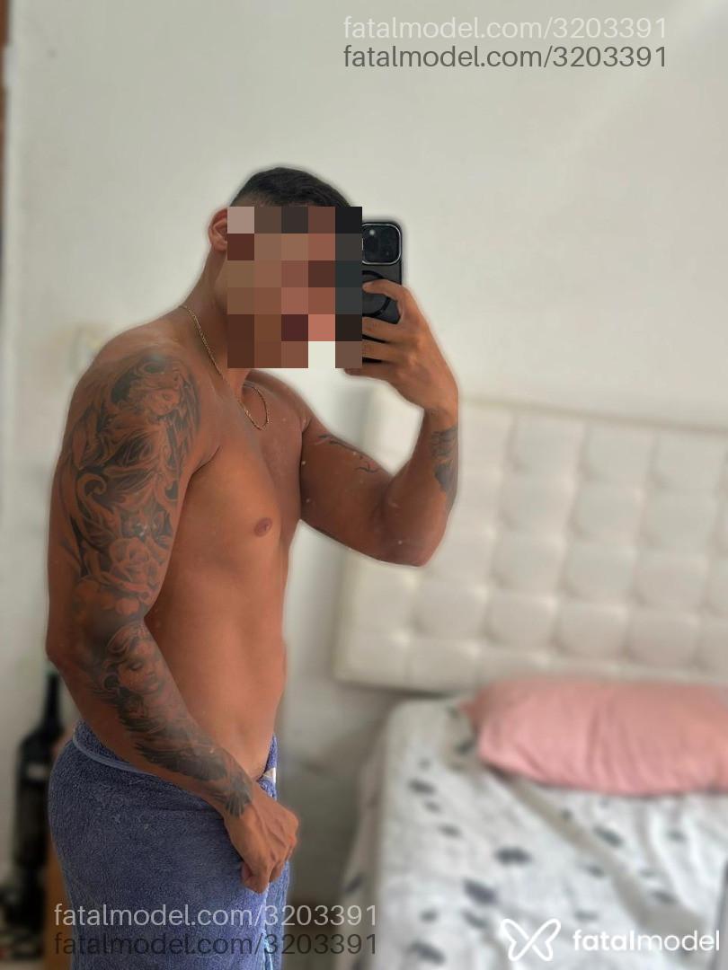Acompanhante homem morena (o) de olhos verdes em Rio de Janeiro - Matt Galahad