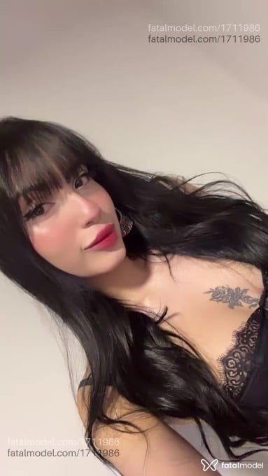 Acompanhante mulher morena (o) de olhos castanhos em São Paulo Acompanhante mulher morena (o) de olhos castanhos em São Paulo - Jade