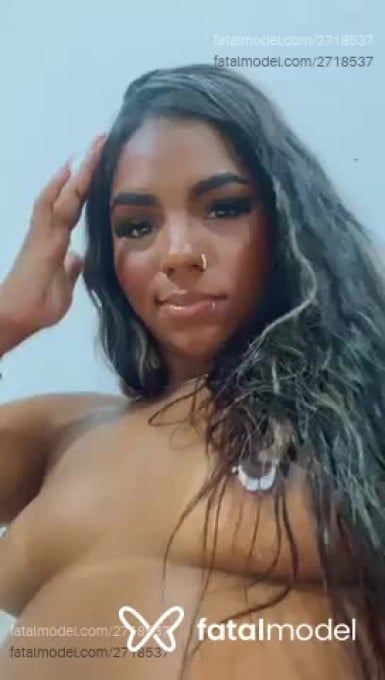 Acompanhante mulher morena (o) de olhos castanhos em São Carlos - Nicolly