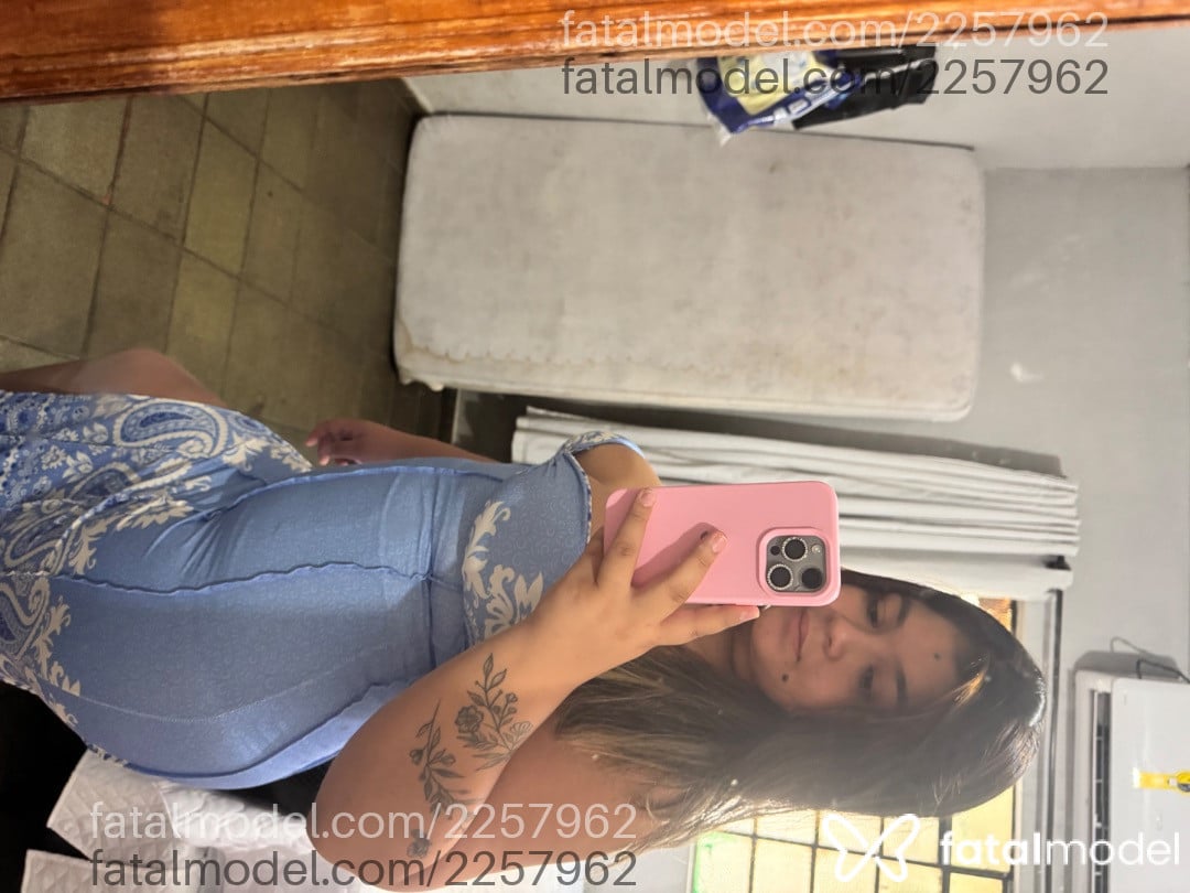 Acompanhante mulher morena (o) de olhos castanhos - Malu Acompanhante mulher morena (o) de olhos castanhos - Malu