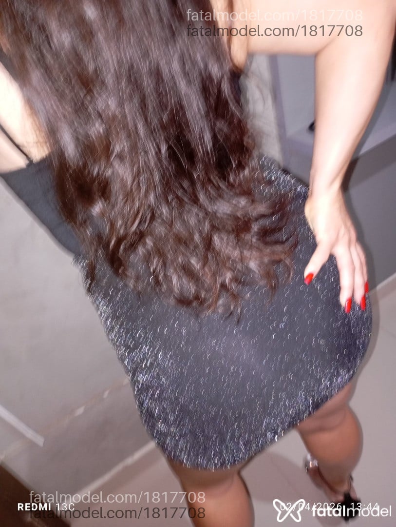 Acompanhante mulher com cabelo castanho de olhos castanhos em Virtual - Juliah