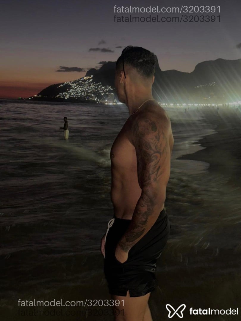 Acompanhante homem morena (o) de olhos verdes em Rio de Janeiro - Matt Galahad